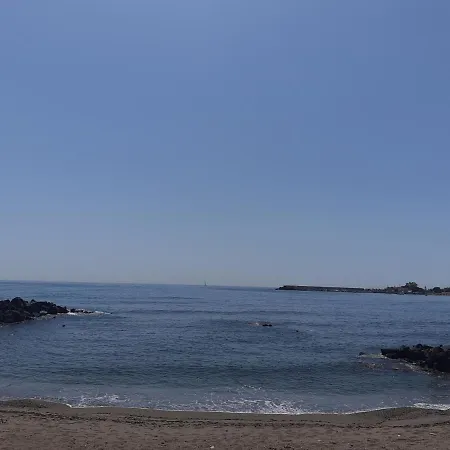 Casa Sarahouse דירה *