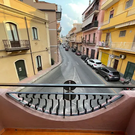 Casa Sarahouse Giardini Naxos